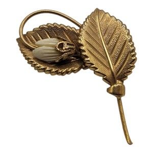 Vintage Minimalist Brushed Gold Tone Leaf Flower Bud Brooch Pin Ladies Girl Gift